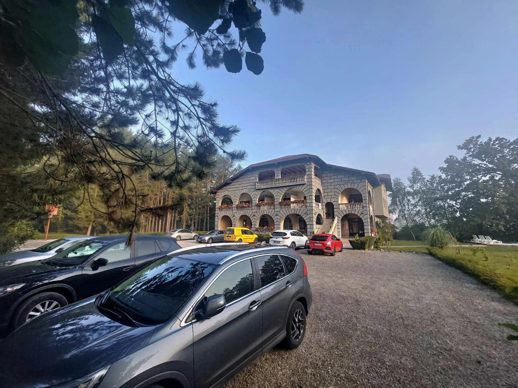 Vacation Home Keskic Velika Gata Eksteriør billede
