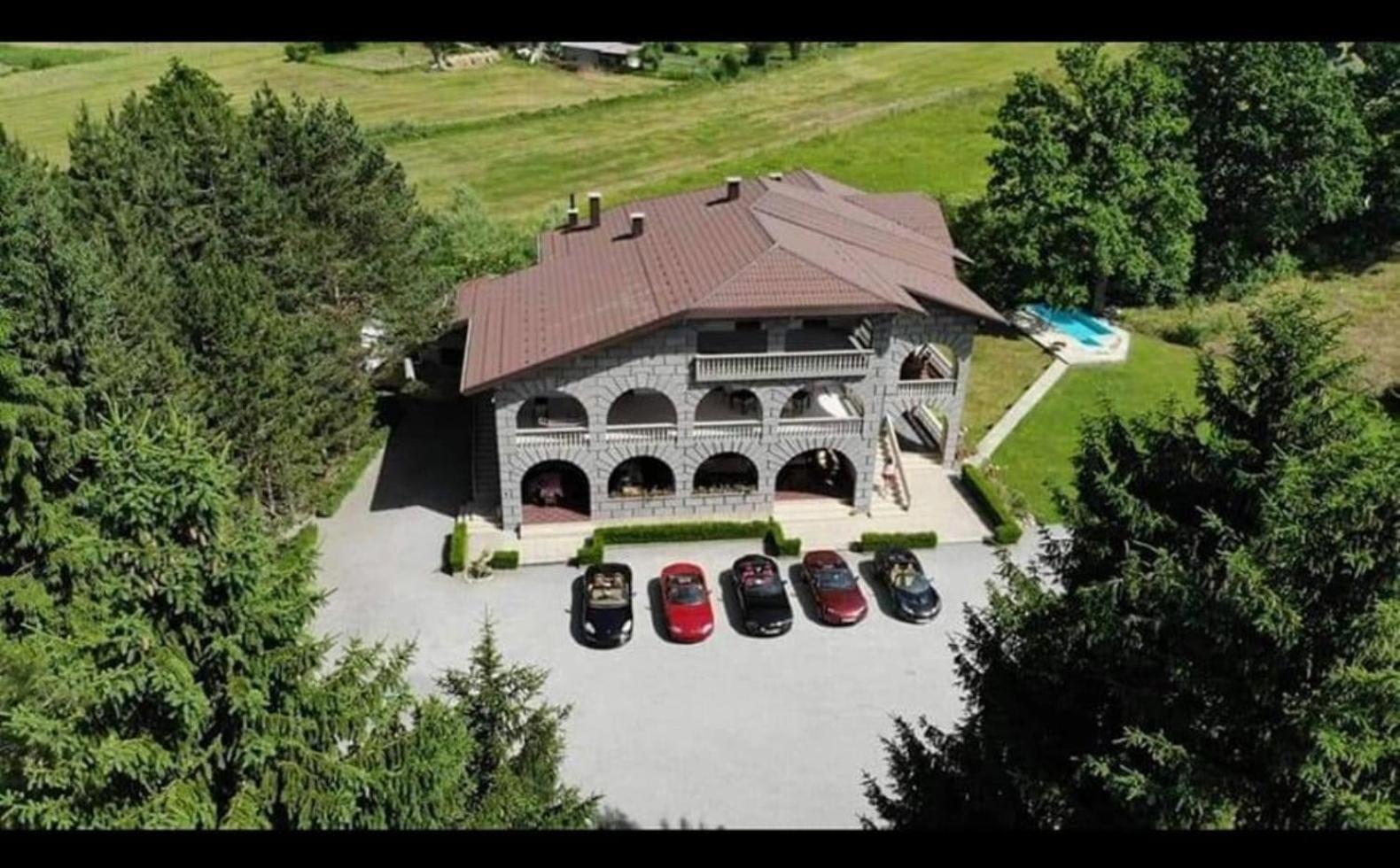 Vacation Home Keskic Velika Gata Eksteriør billede
