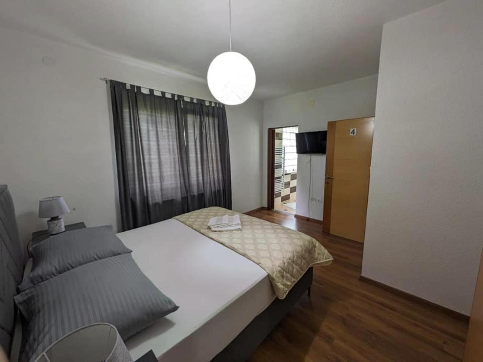 Vacation Home Keskic Velika Gata Eksteriør billede