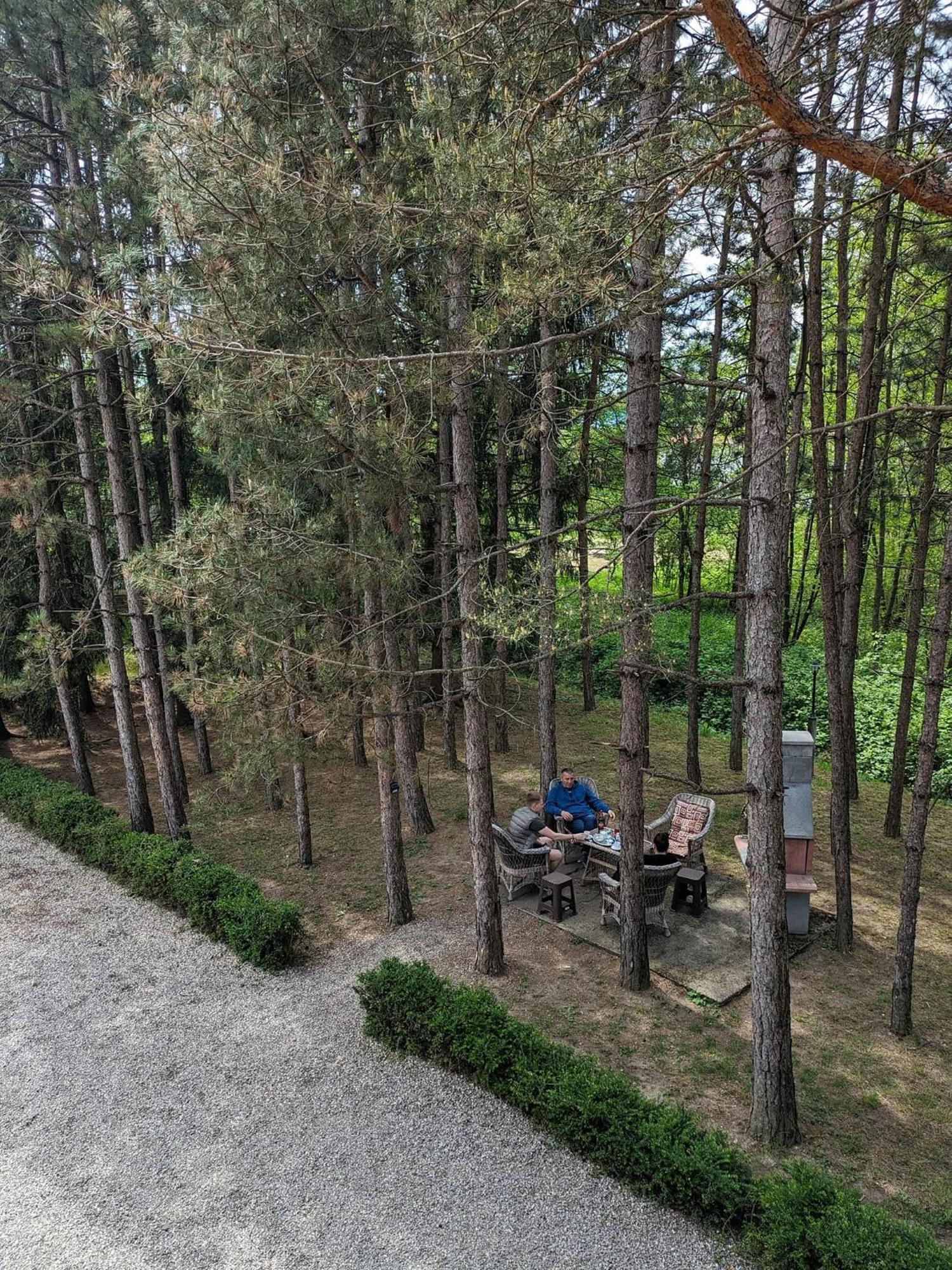 Vacation Home Keskic Velika Gata Eksteriør billede