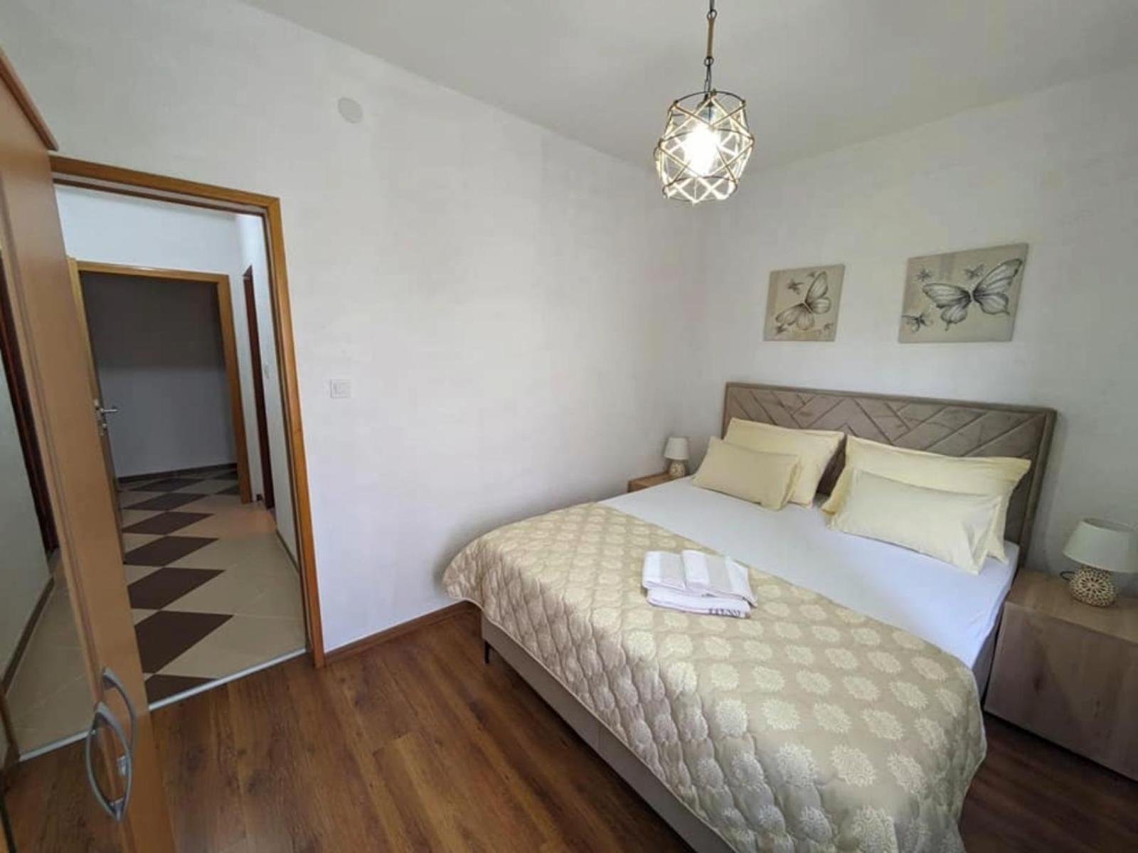 Vacation Home Keskic Velika Gata Eksteriør billede