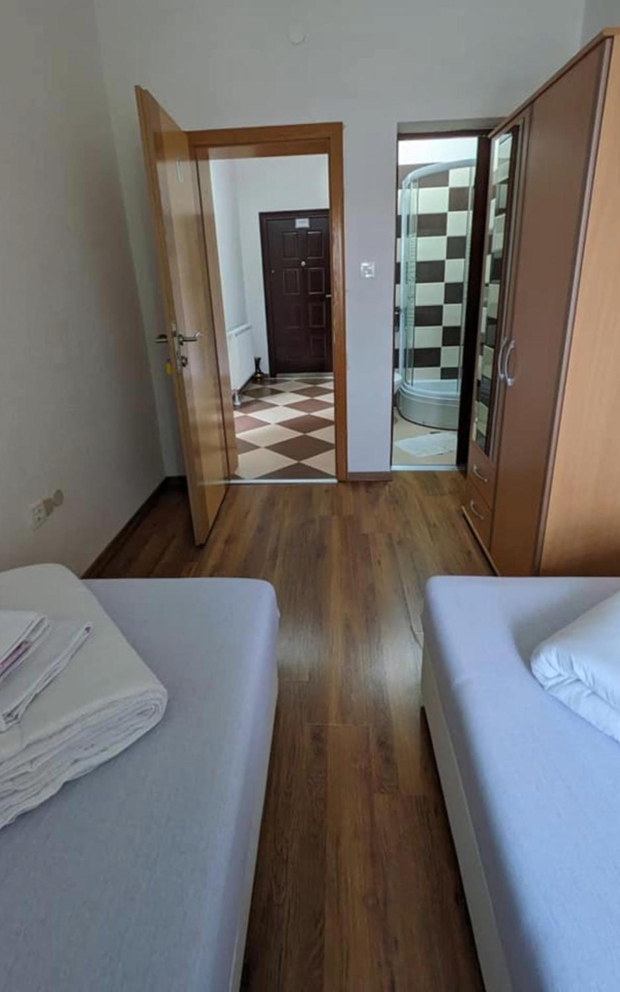 Vacation Home Keskic Velika Gata Eksteriør billede