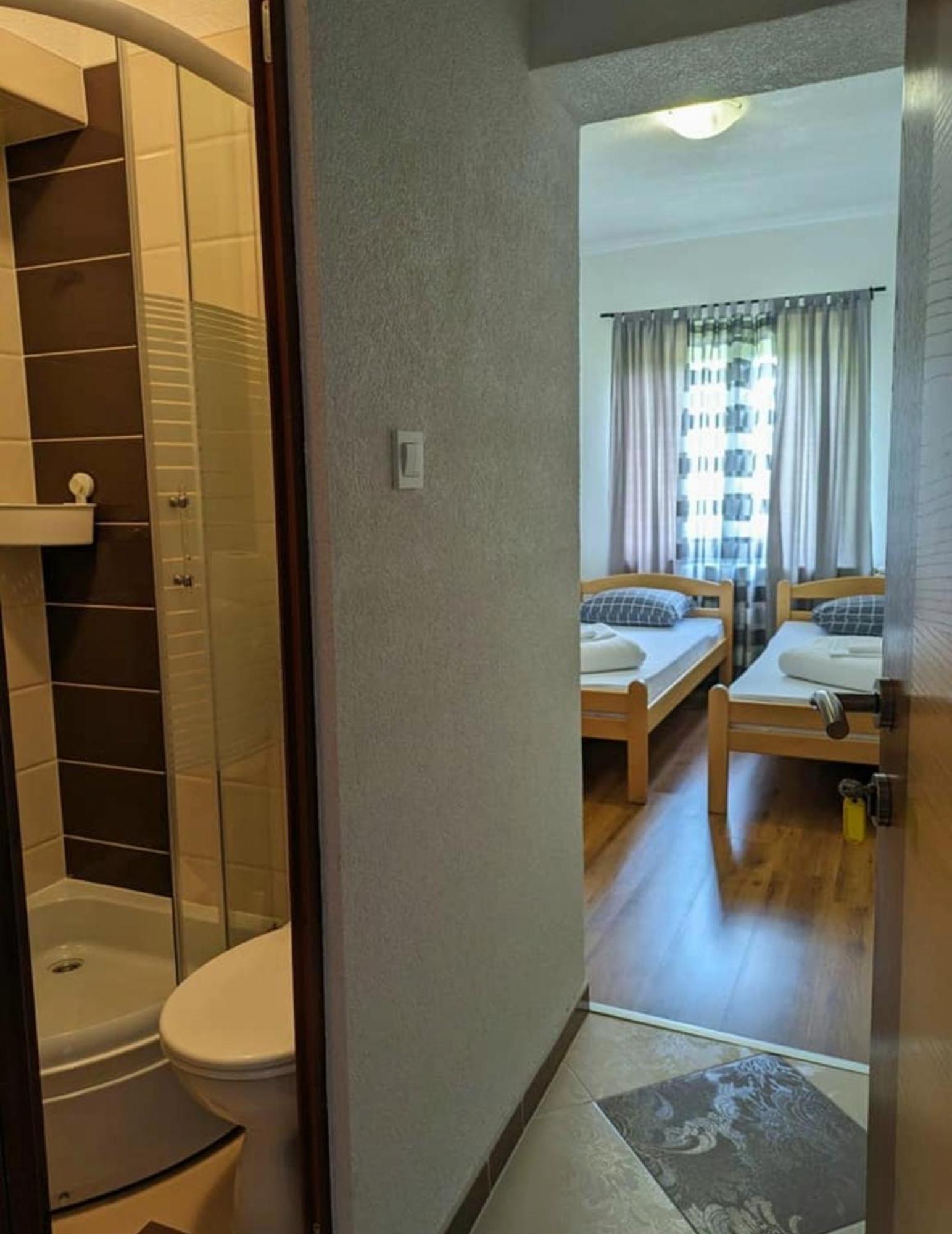 Vacation Home Keskic Velika Gata Eksteriør billede